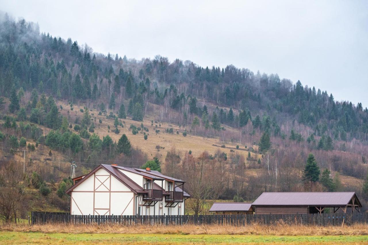 Котедж "Під Горбком" Korchin Exterior foto