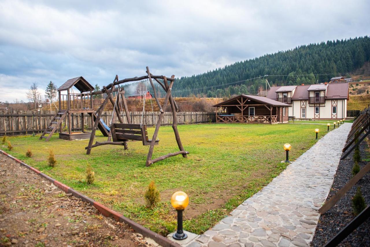 Котедж "Під Горбком" Korchin Exterior foto