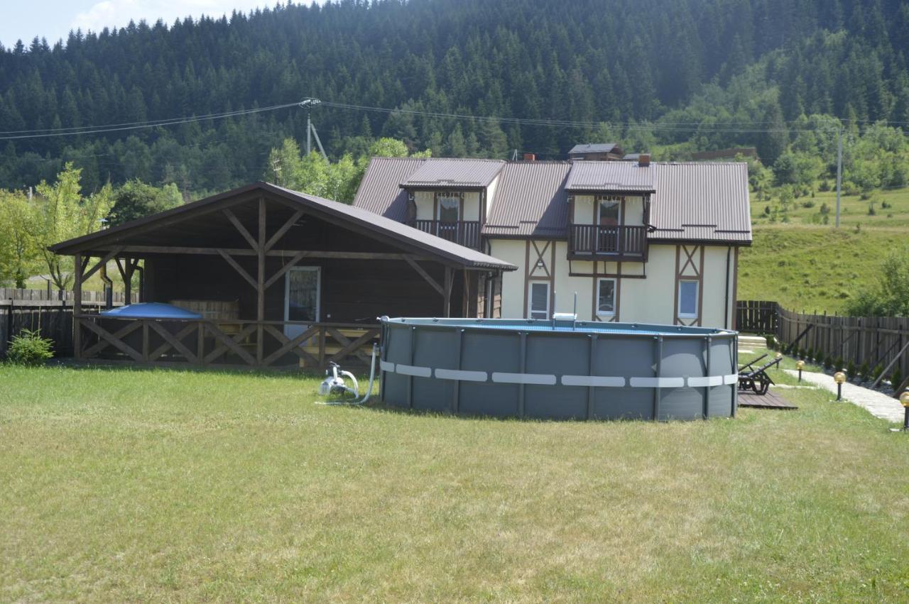 Котедж "Під Горбком" Korchin Exterior foto